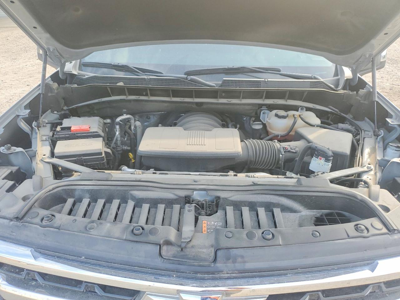 2024 CHEVROLET SILVERADO K1500 LT photo 11