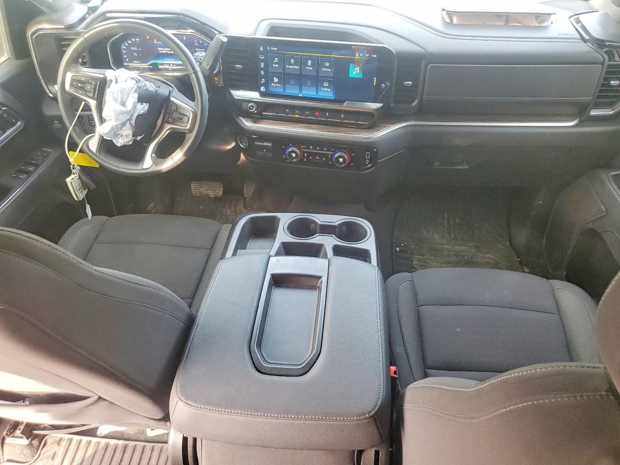 2024 CHEVROLET SILVERADO K1500 LT photo 8