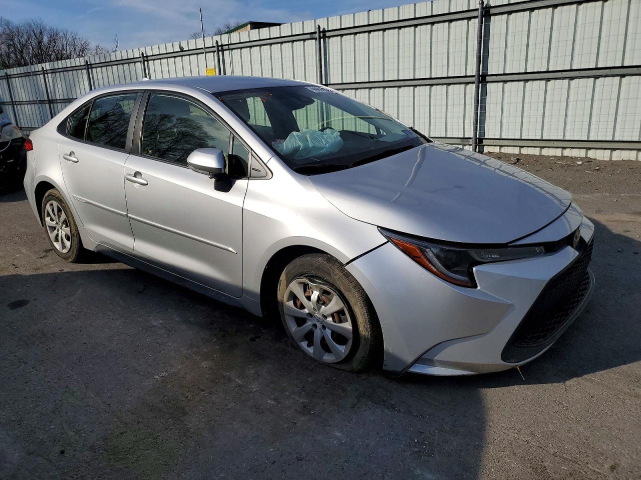 2020 TOYOTA COROLLA LE photo 4