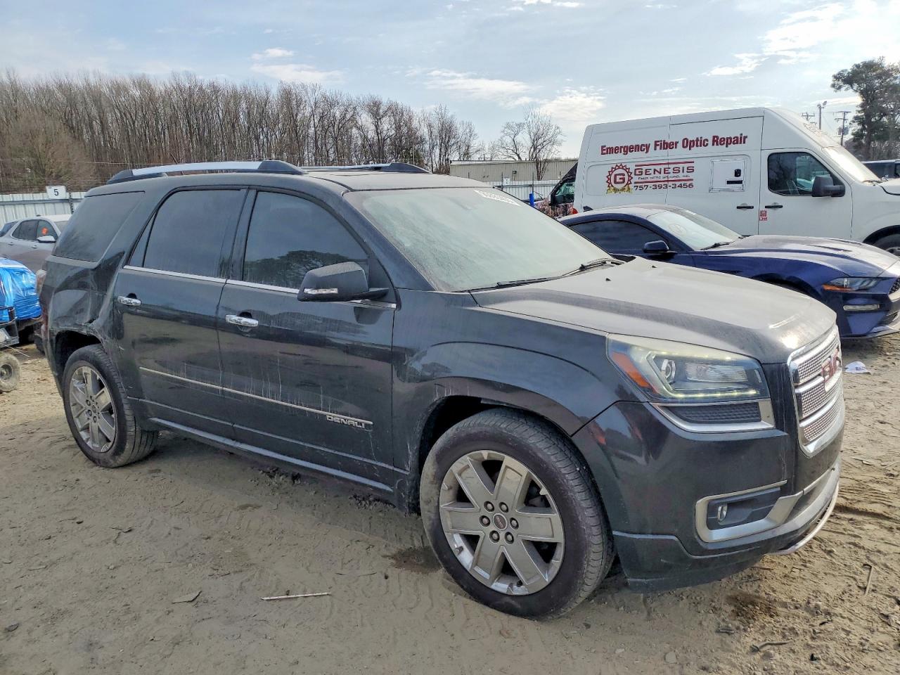 2014 GMC ACADIA DENALI photo 4