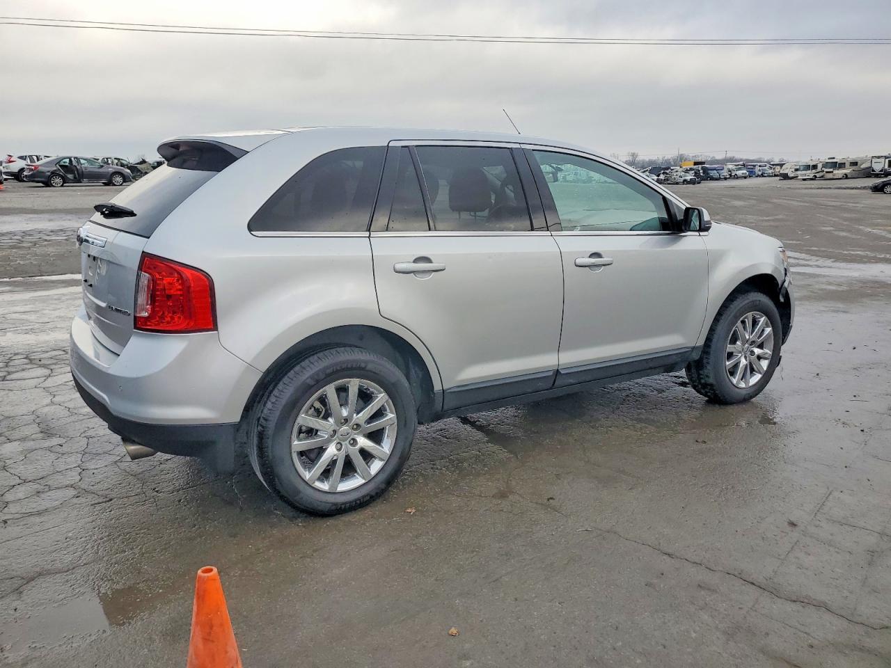2013 FORD EDGE LIMITED photo 3