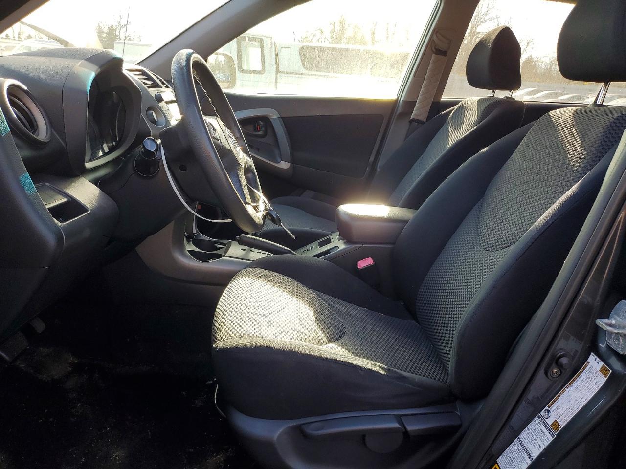 2006 TOYOTA RAV4 SPORT photo 7