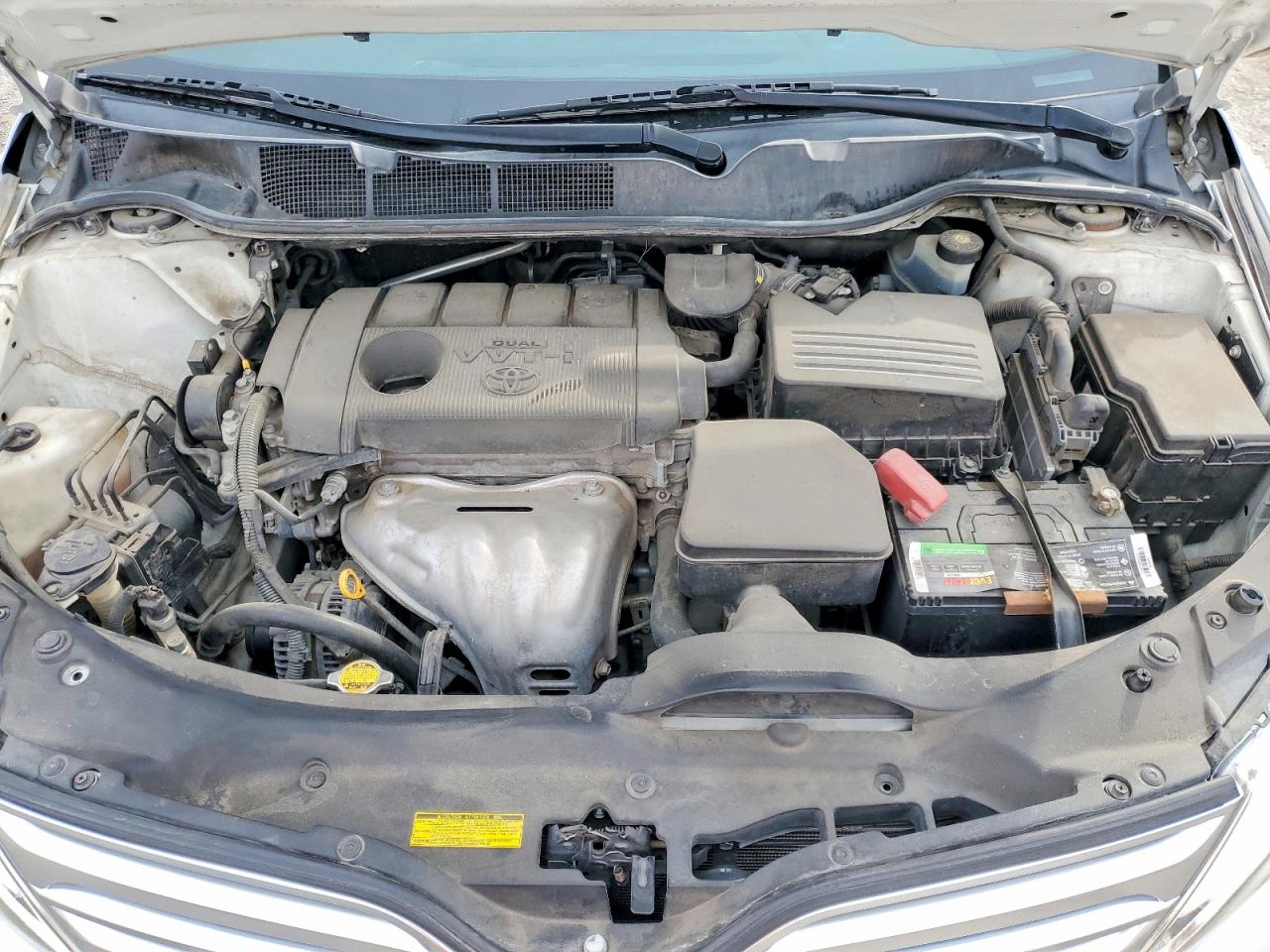2010 TOYOTA VENZA photo 12