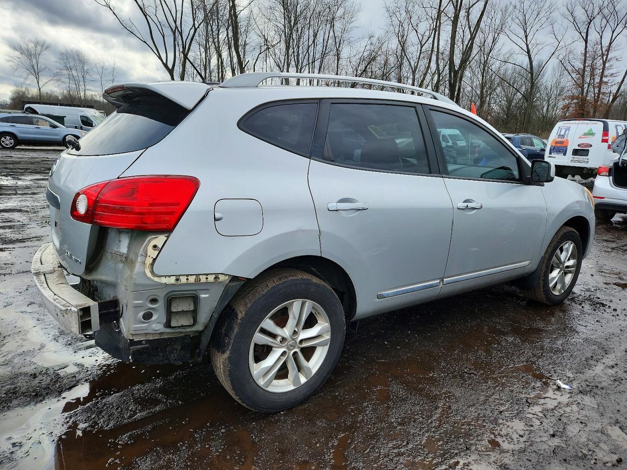 2013 NISSAN ROGUE S photo 5