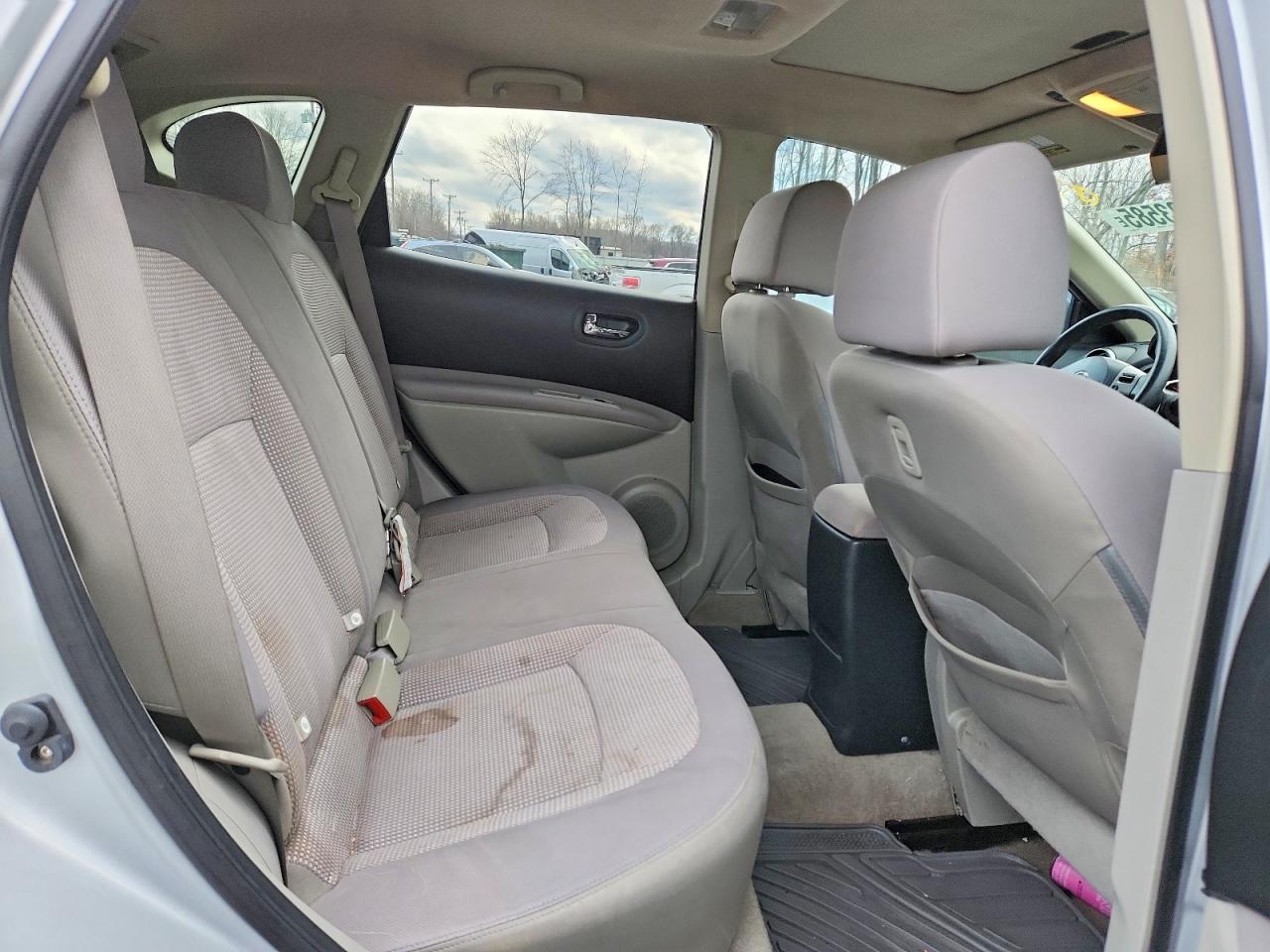 2013 NISSAN ROGUE S photo 21