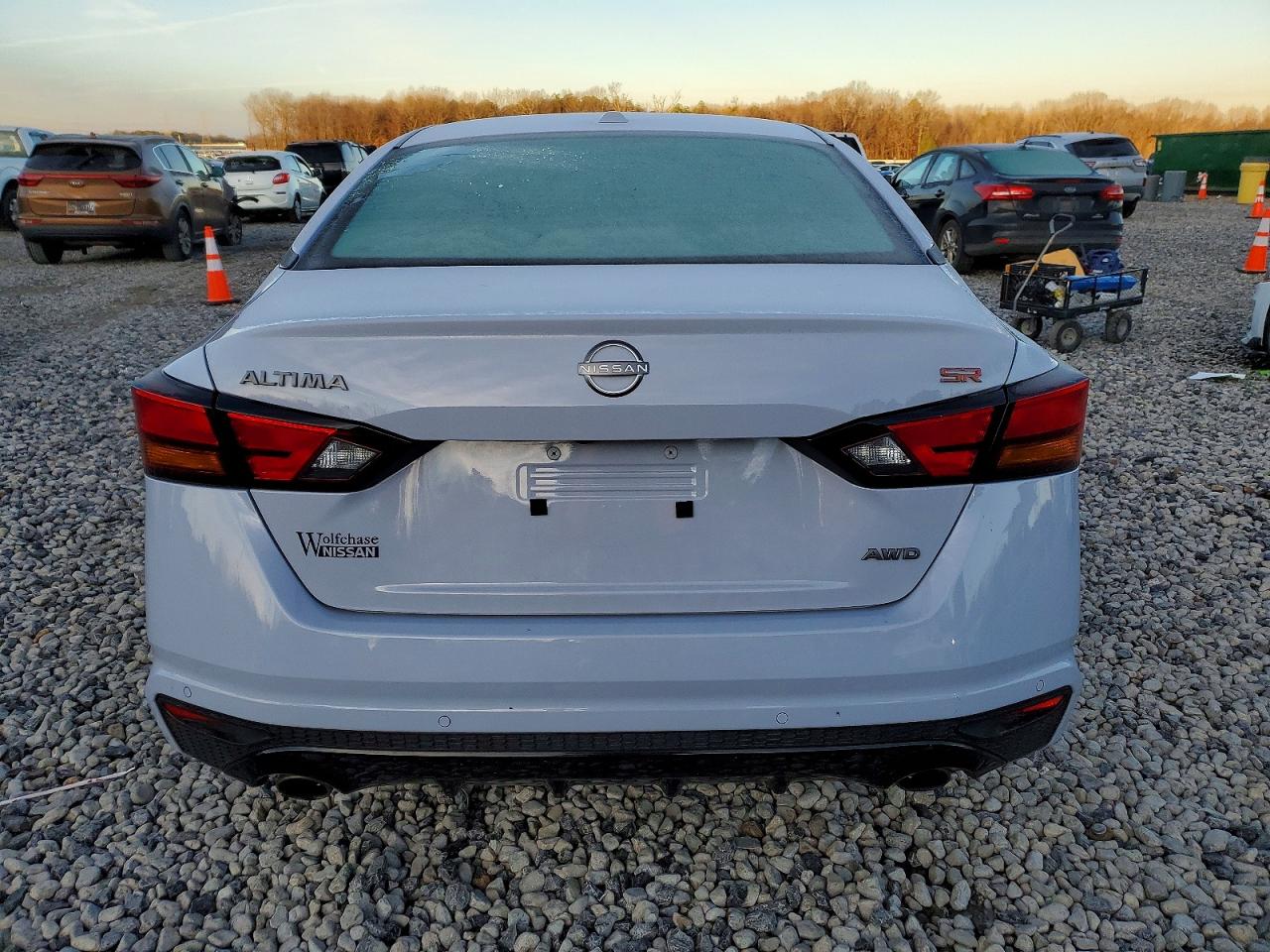 2024 NISSAN ALTIMA SR photo 6