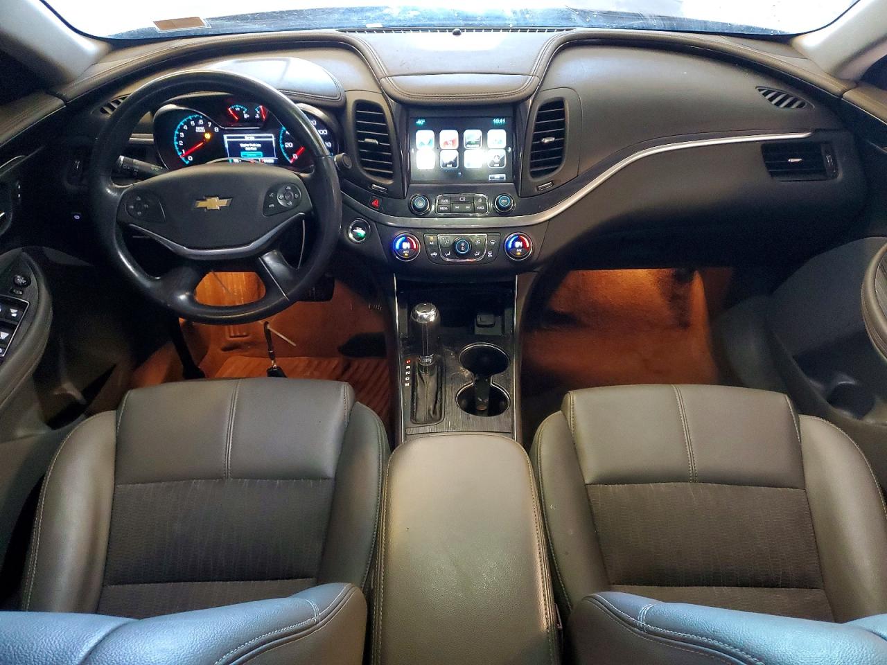 2018 CHEVROLET IMPALA LT photo 8