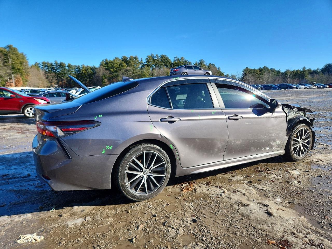 2024 TOYOTA CAMRY SE NIGHT SHADE photo 3