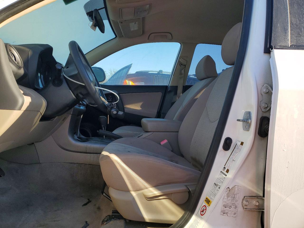 2008 TOYOTA RAV4 photo 7