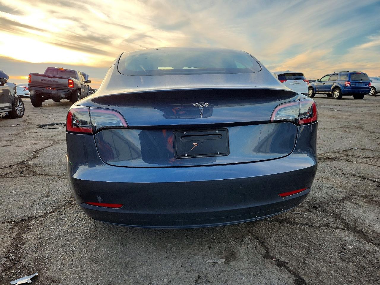 2023 TESLA MODEL 3 photo 6
