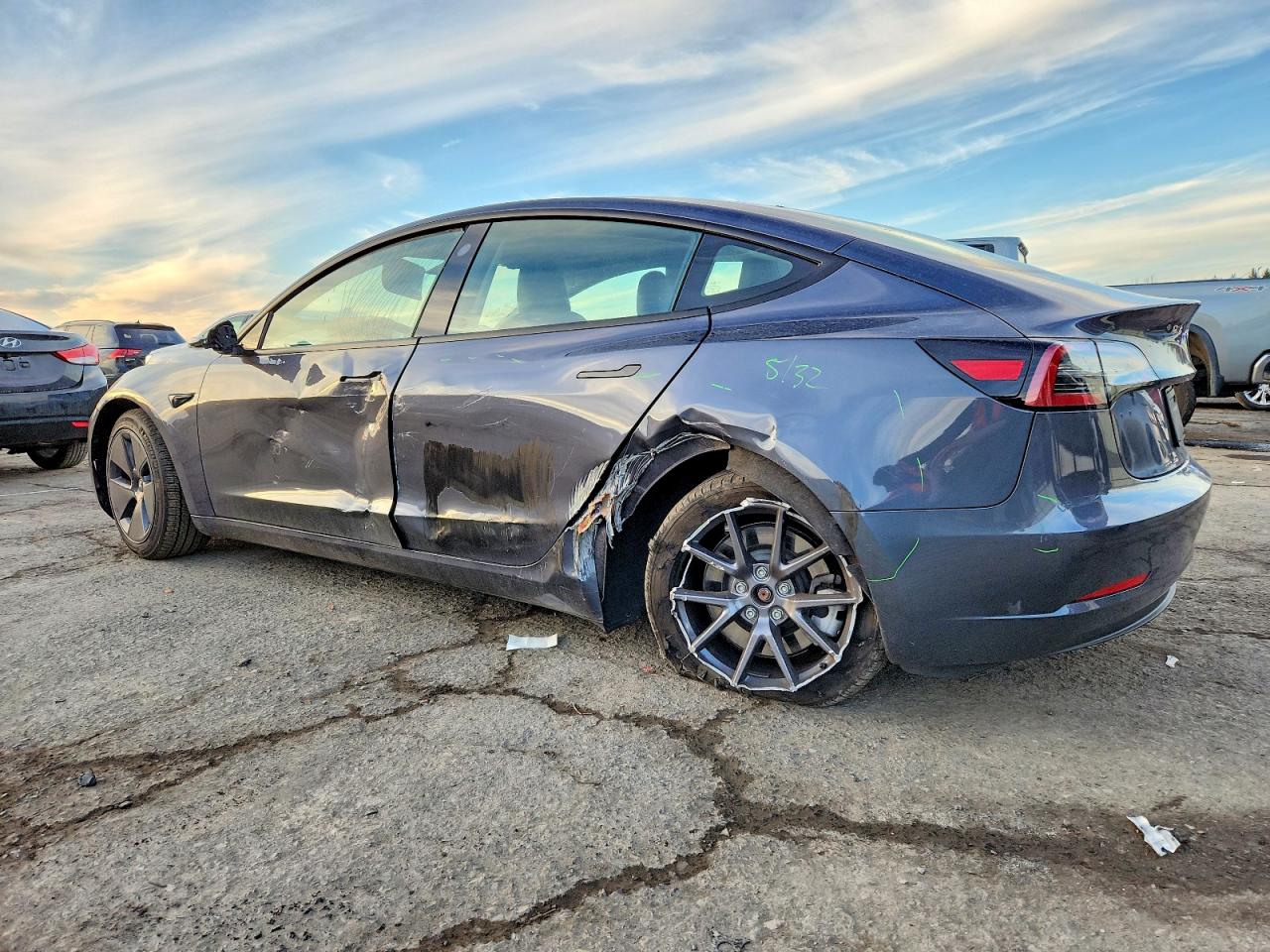 2023 TESLA MODEL 3 photo 2