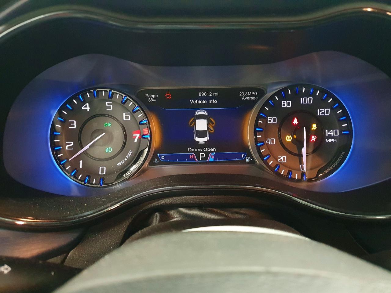 2015 CHRYSLER 200 S photo 9