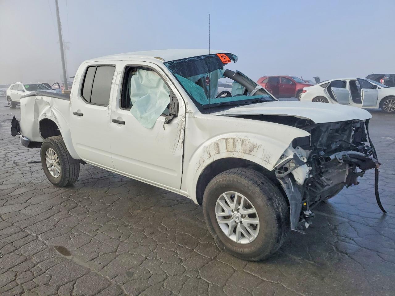 2019 NISSAN FRONTIER SV photo 4