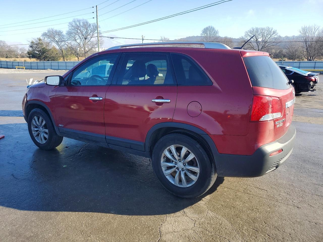 2011 KIA SORENTO BASE photo 2