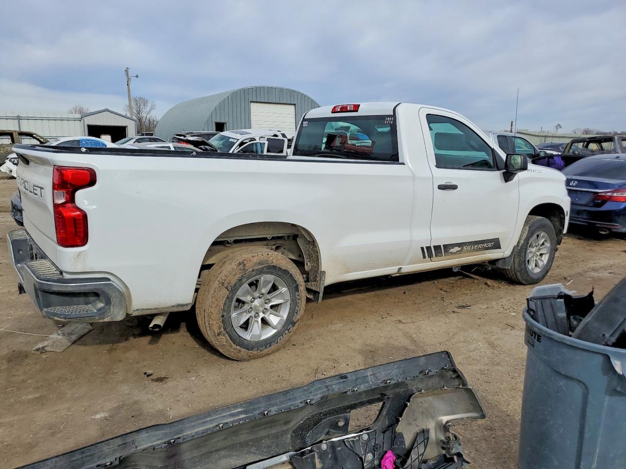 2020 CHEVROLET SILVERADO C1500 photo 3