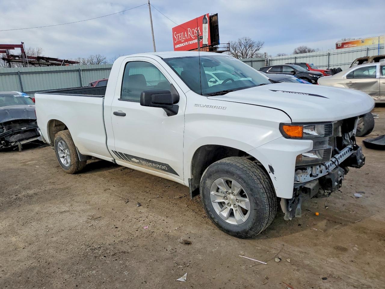 2020 CHEVROLET SILVERADO C1500 photo 4