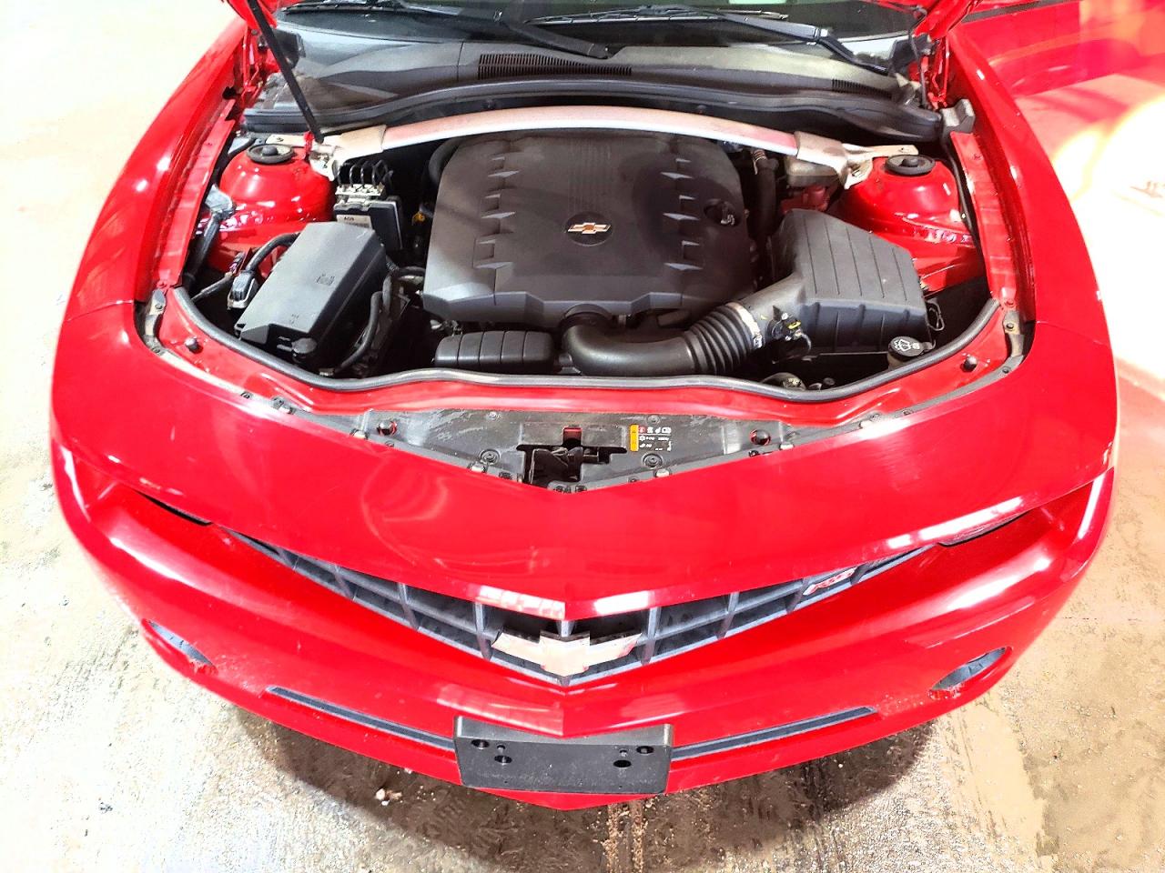 2011 CHEVROLET CAMARO LT photo 11