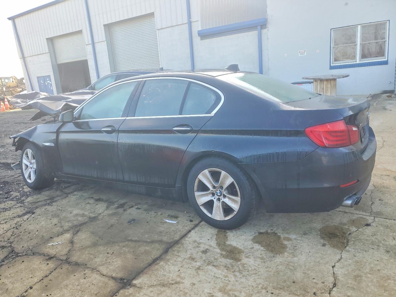 2013 BMW 528 XI photo 2