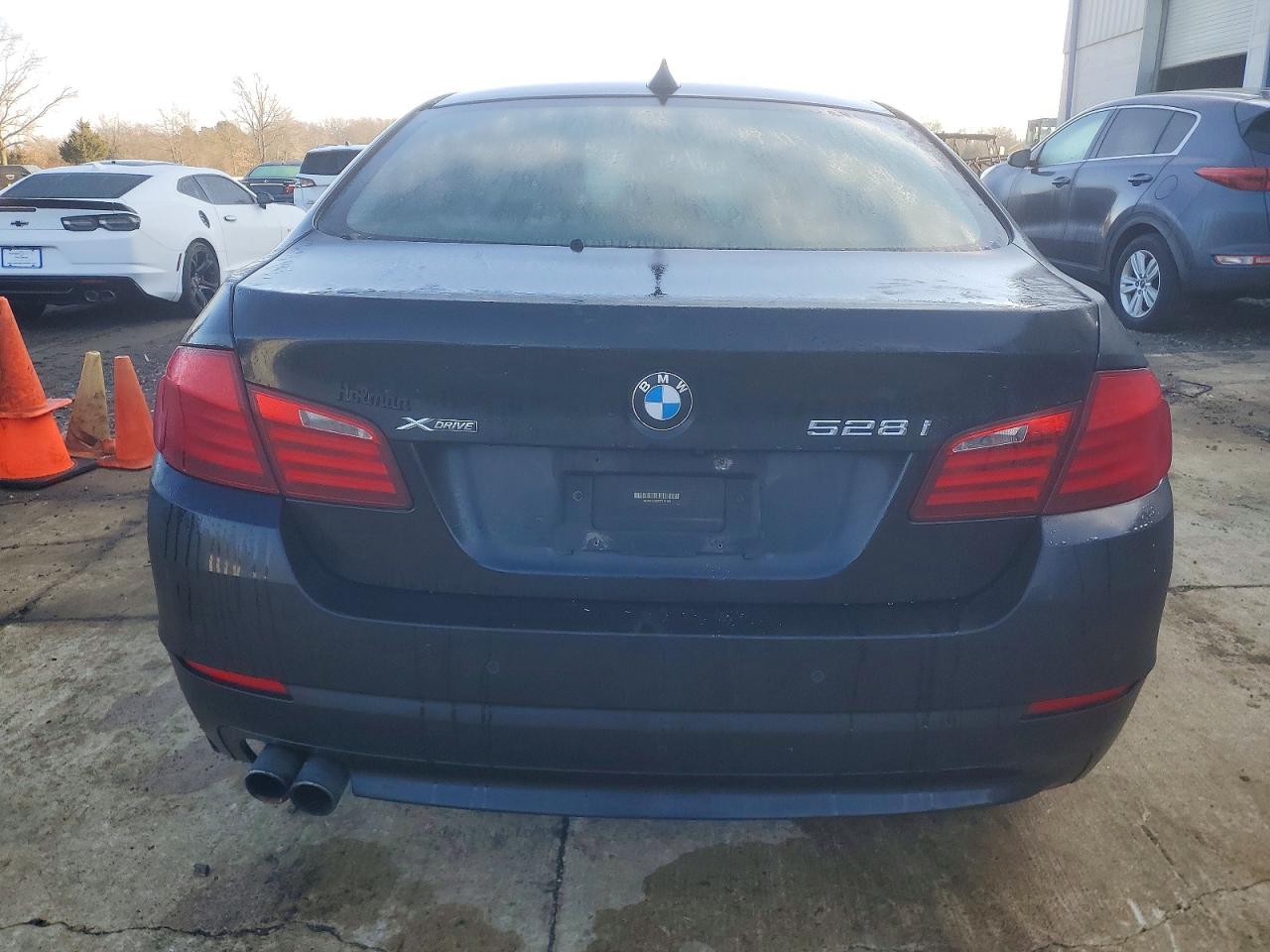 2013 BMW 528 XI photo 6