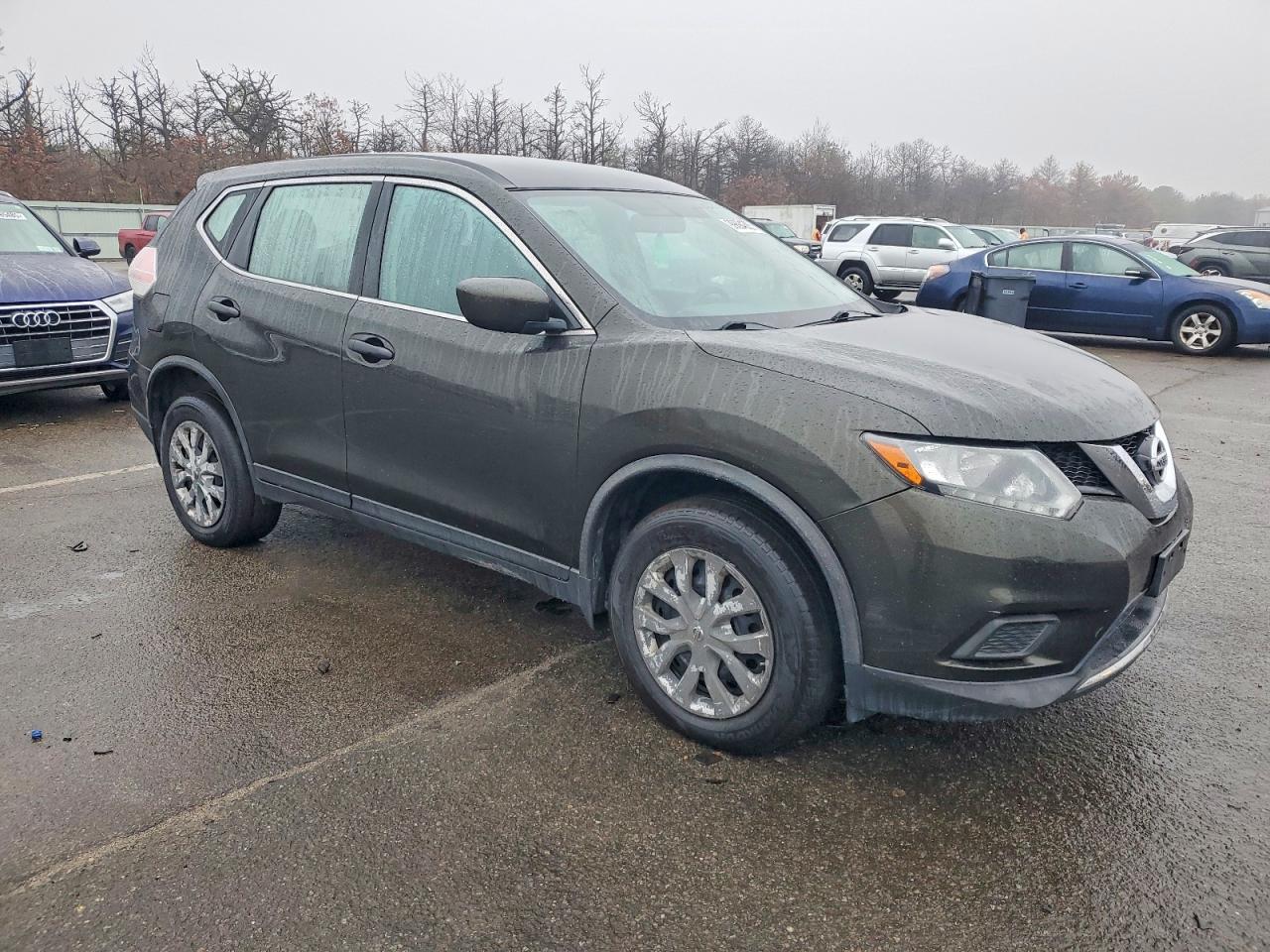 2016 NISSAN ROGUE S photo 4