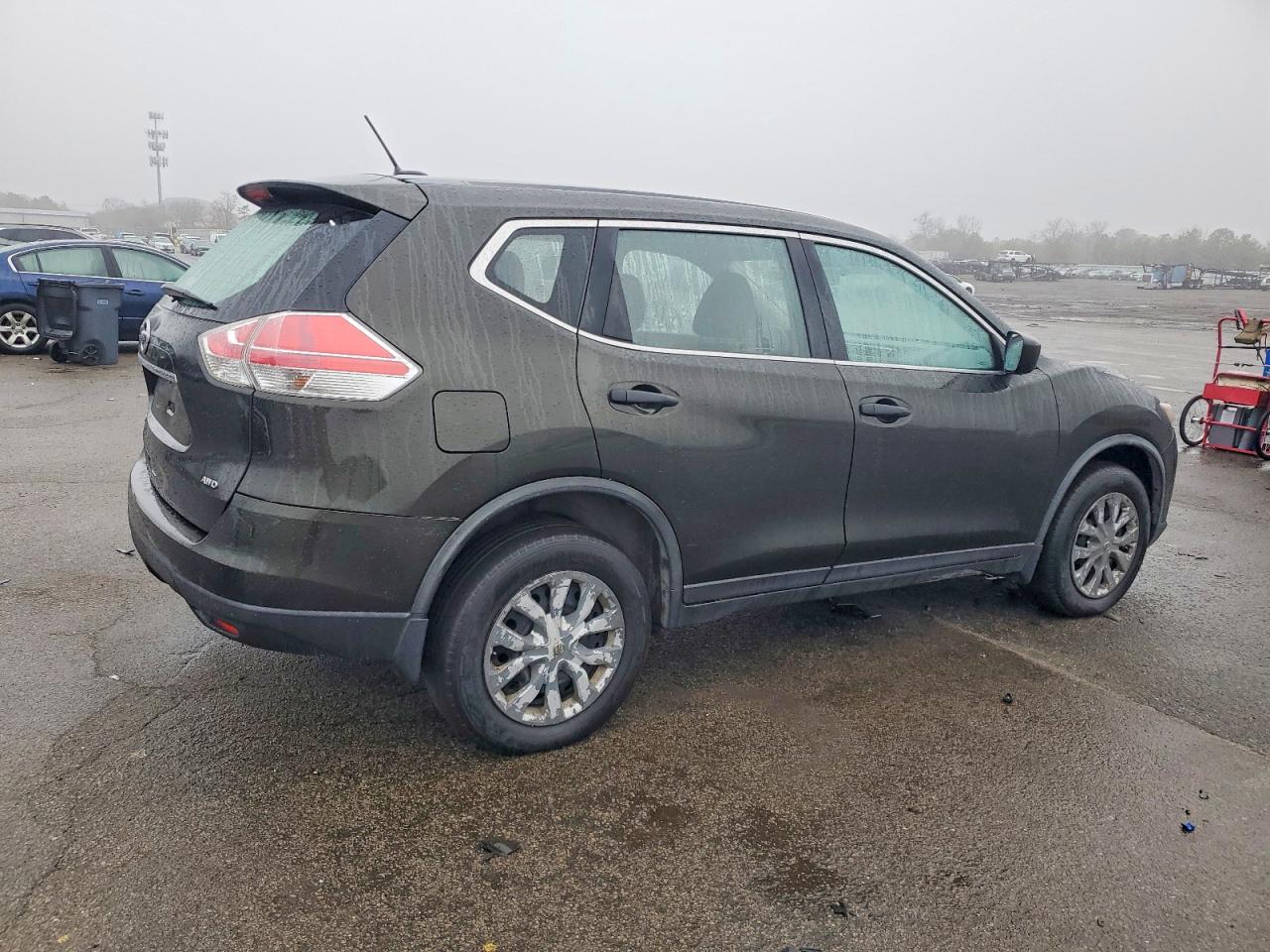 2016 NISSAN ROGUE S photo 3