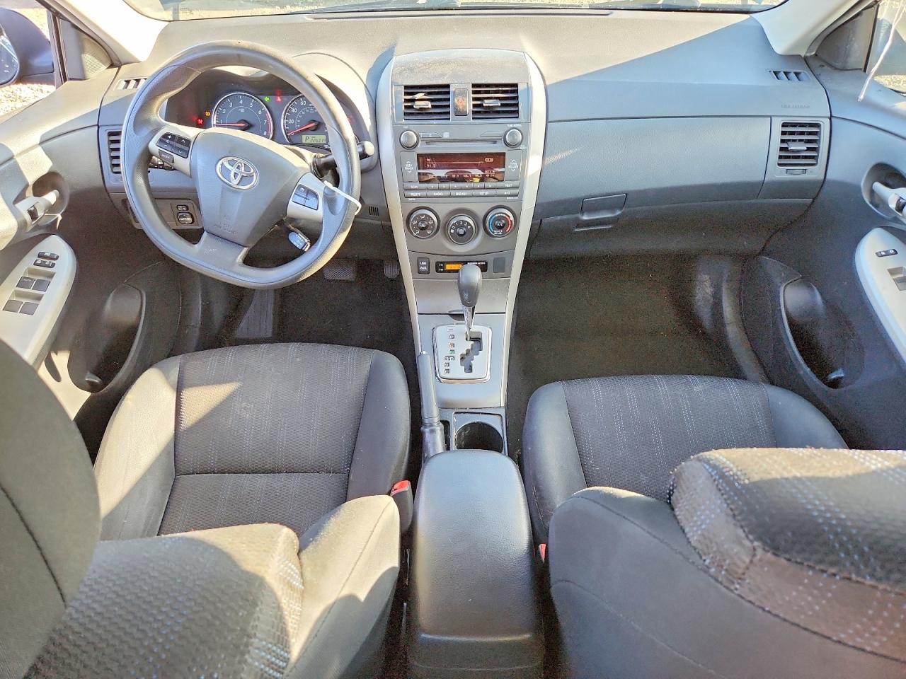 2011 TOYOTA COROLLA BASE photo 8