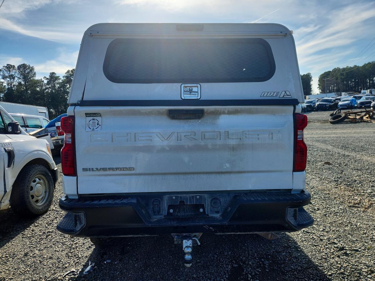 2025 CHEVROLET SILVERADO K1500 photo 6