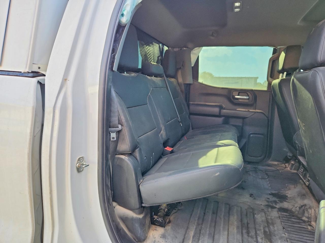 2025 CHEVROLET SILVERADO K1500 photo 10