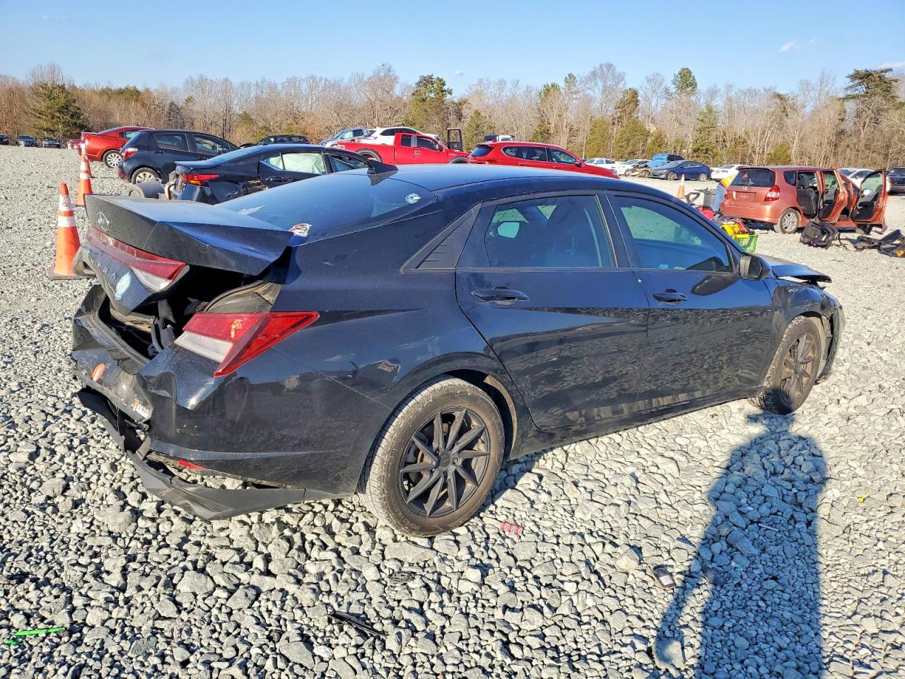 2022 HYUNDAI ELANTRA SEL photo 3
