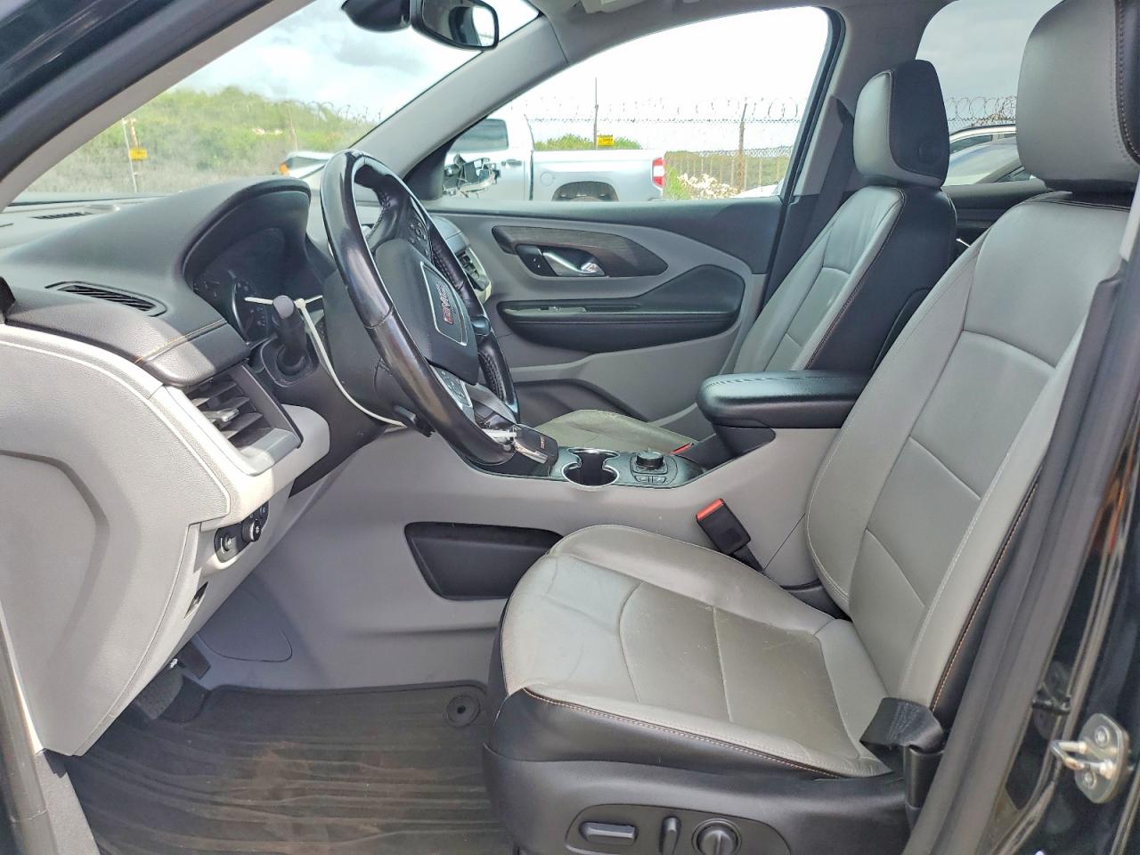 2019 GMC TERRAIN SLT photo 7