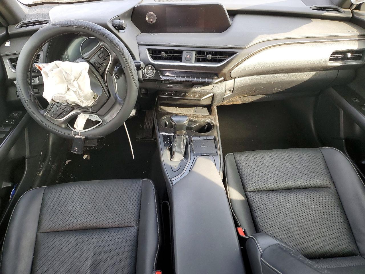 2020 LEXUS UX 200 photo 8