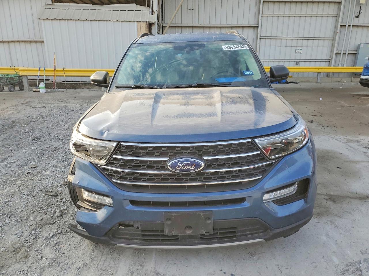 2020 FORD EXPLORER XLT photo 5
