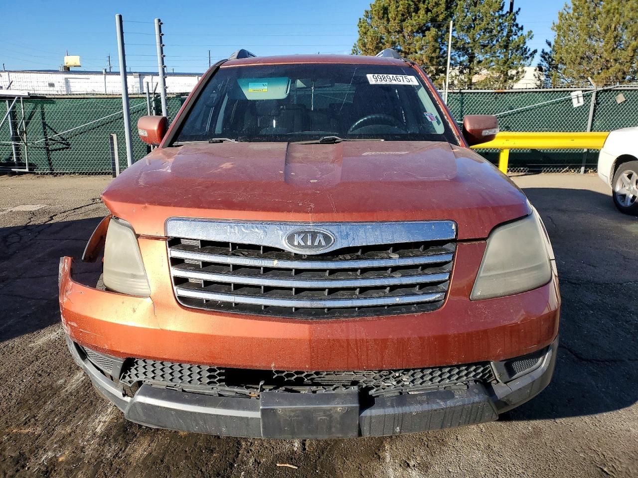 2009 KIA BORREGO LX photo 5