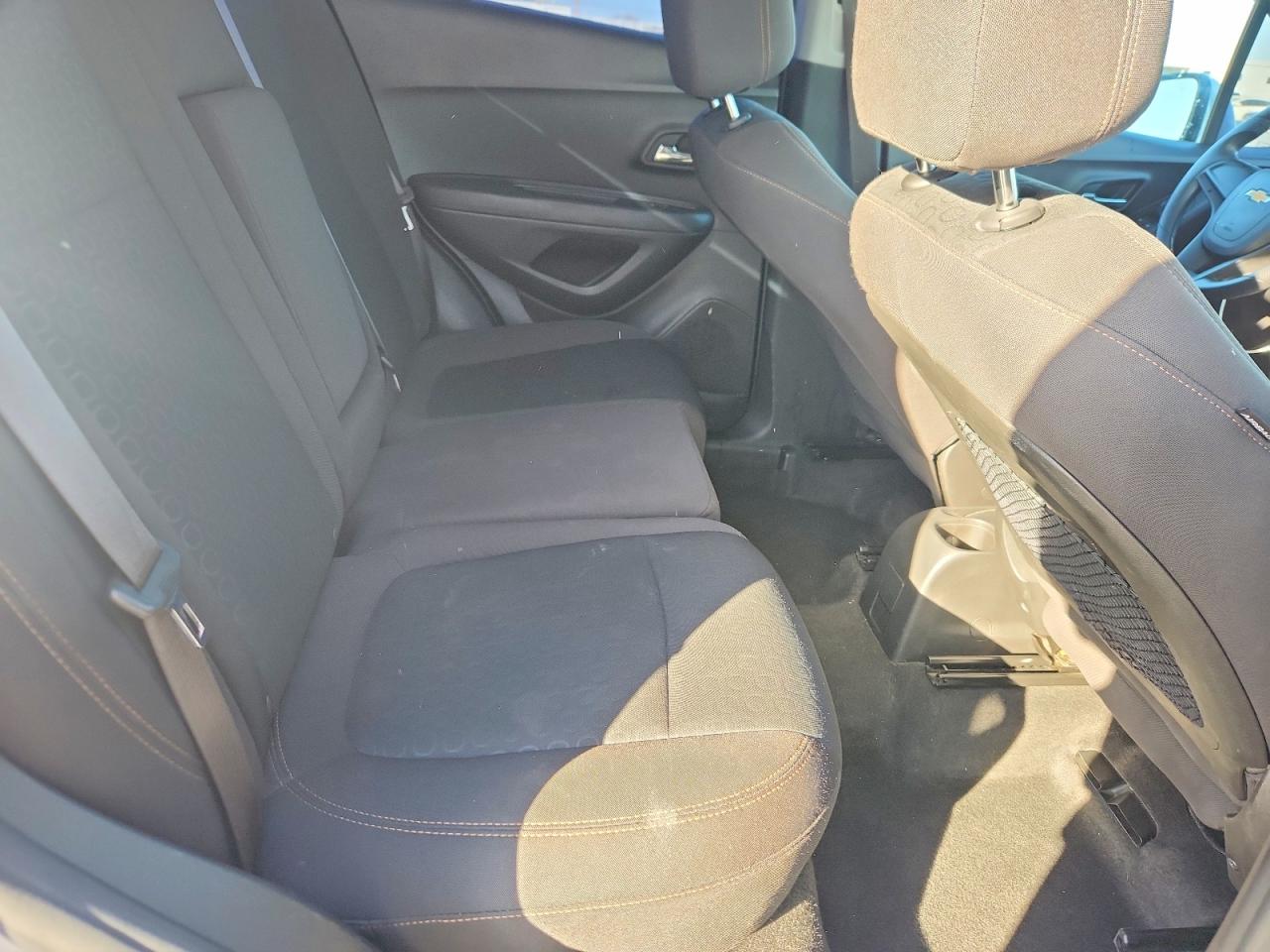 2018 CHEVROLET TRAX LS photo 10