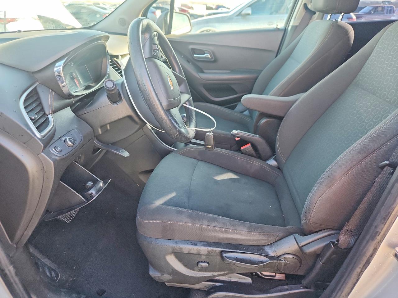 2018 CHEVROLET TRAX LS photo 7