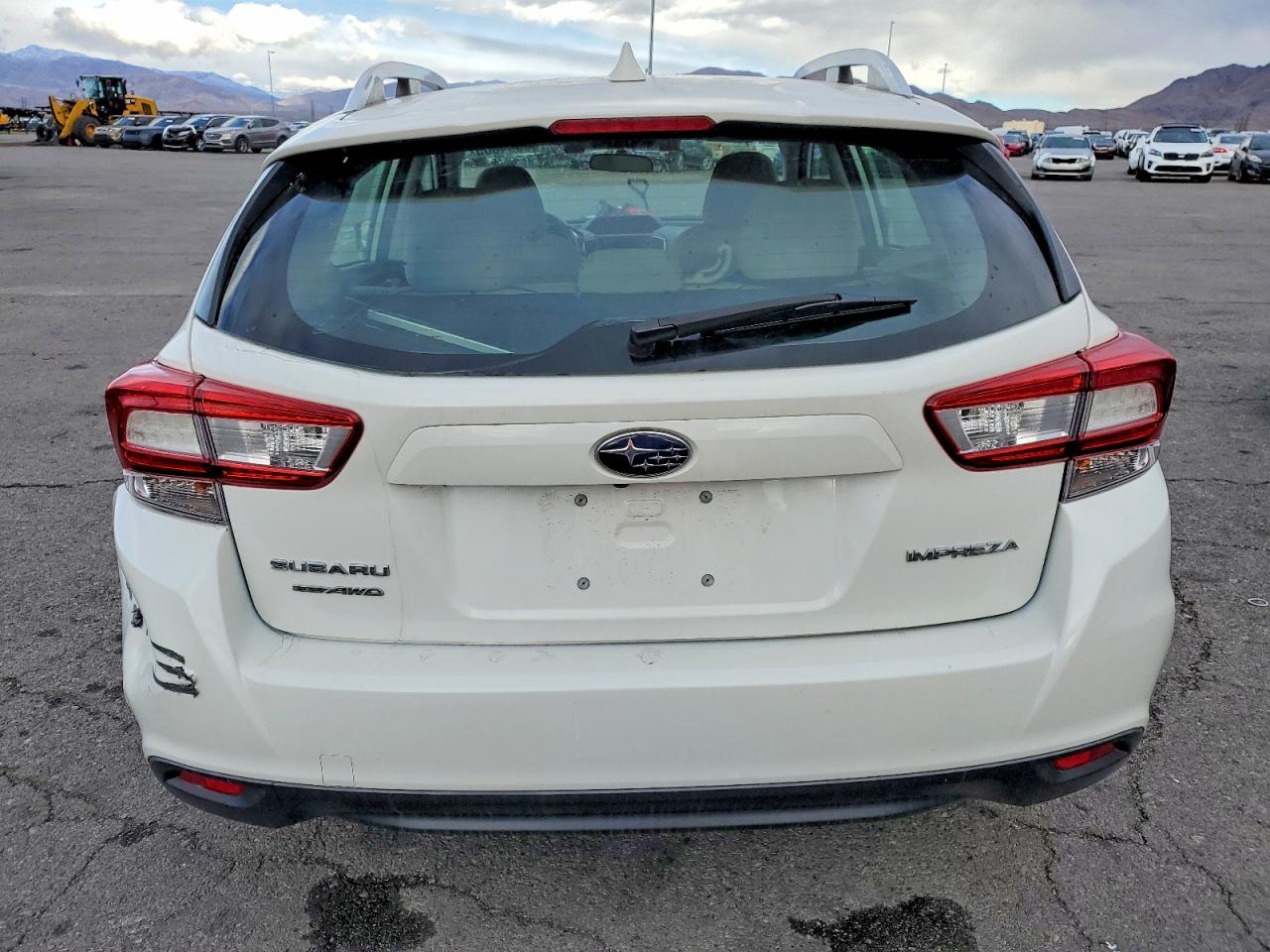 2019 SUBARU IMPREZA PREMIUM photo 6