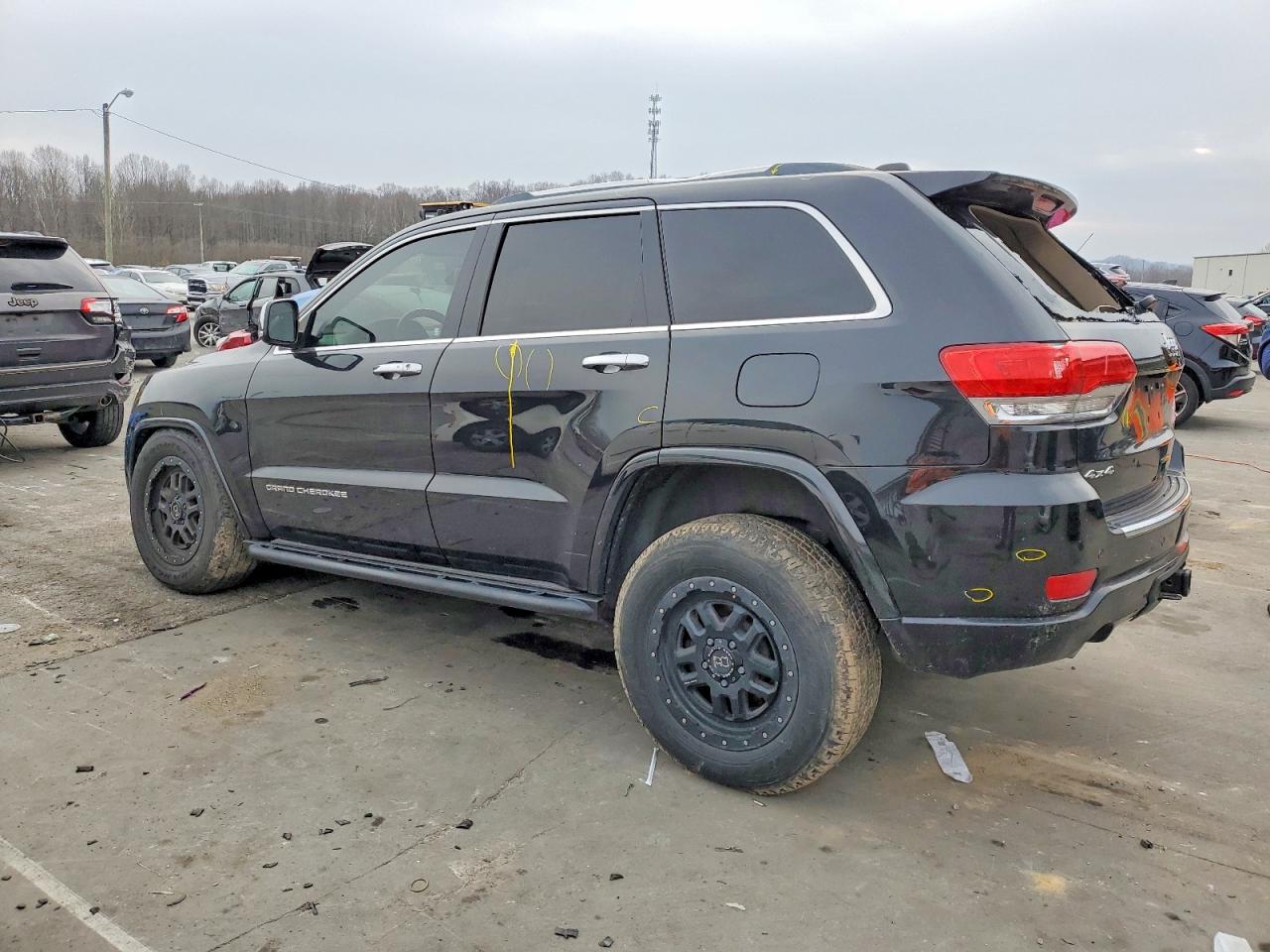2015 JEEP GRAND CHEROKEE OVERLAND photo 2