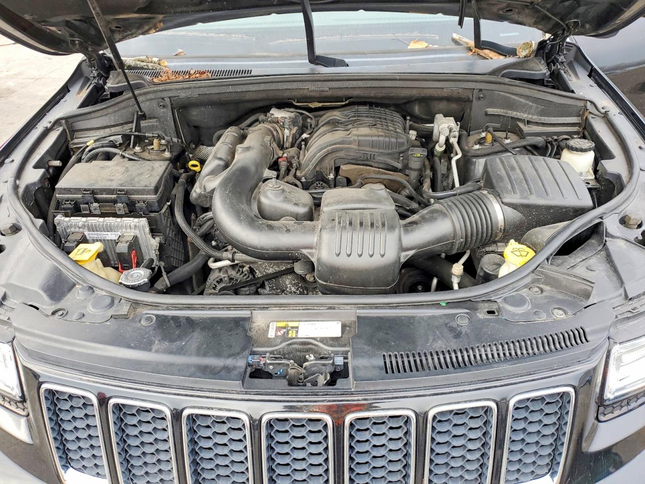 2015 JEEP GRAND CHEROKEE OVERLAND photo 12