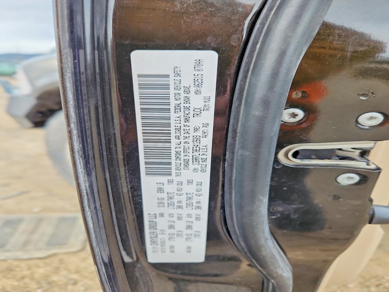 2014 RAM 1500 SLT photo 12