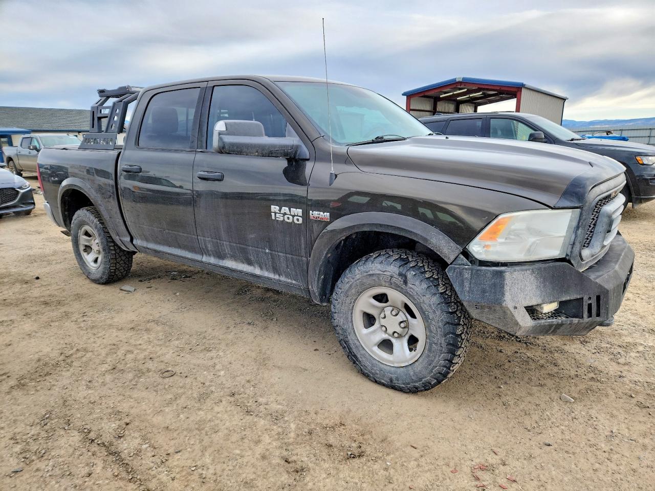 2014 RAM 1500 SLT photo 4