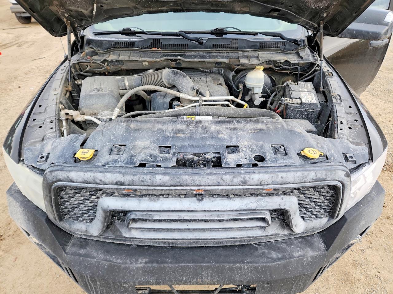 2014 RAM 1500 SLT photo 11