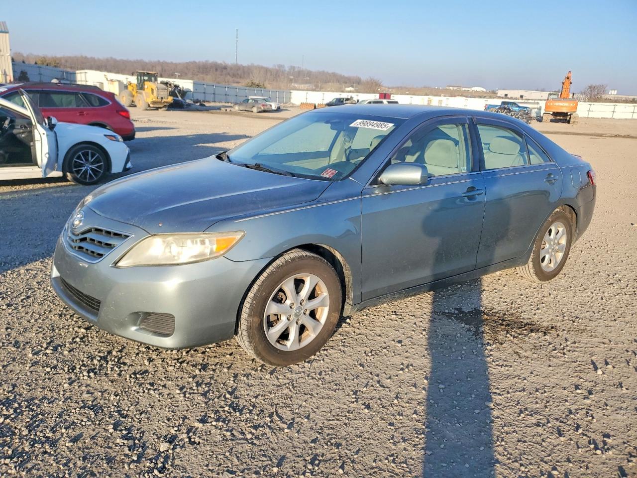 2011 TOYOTA CAMRY