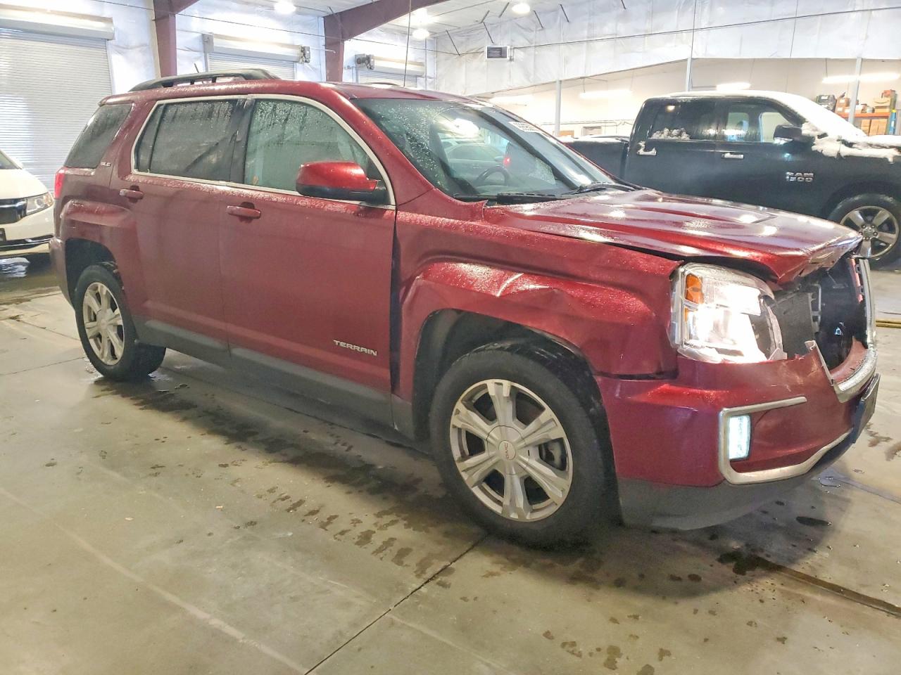 2017 GMC TERRAIN SLE photo 7
