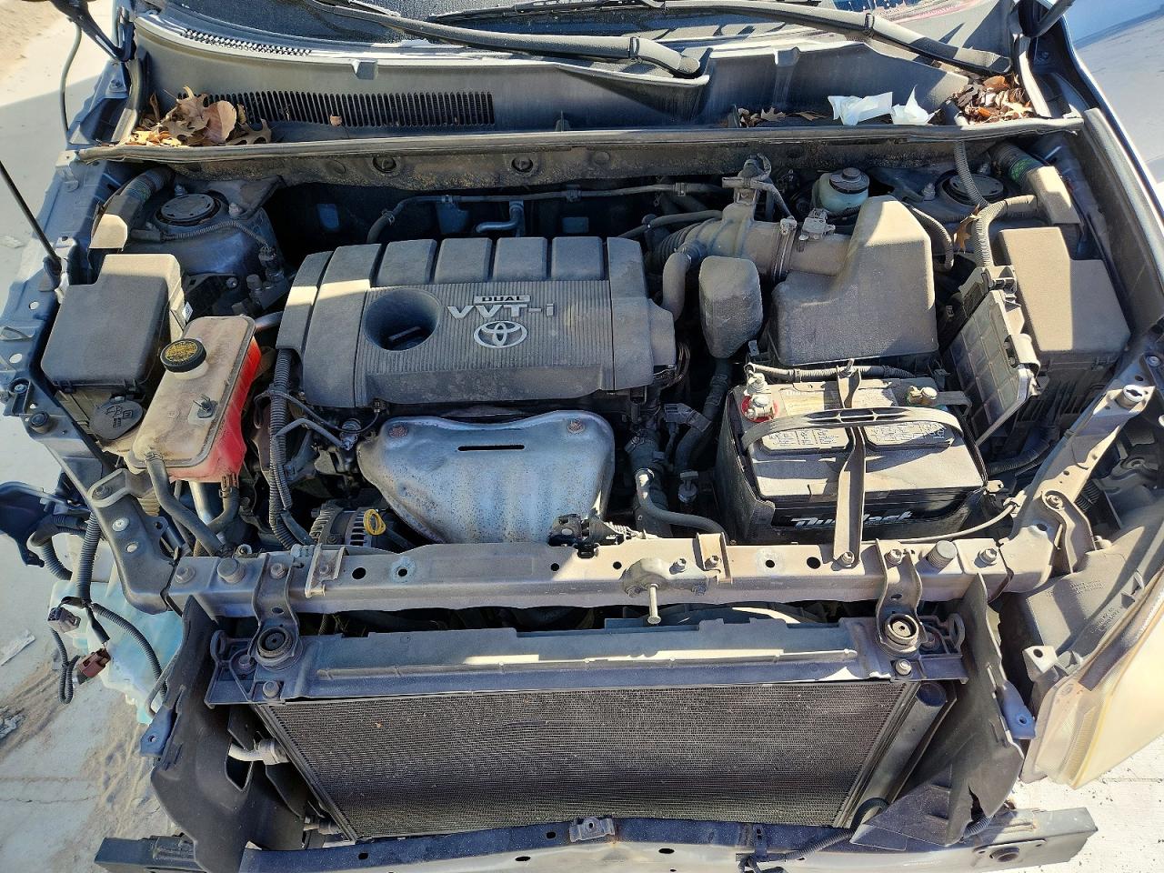 2010 TOYOTA RAV4 photo 12