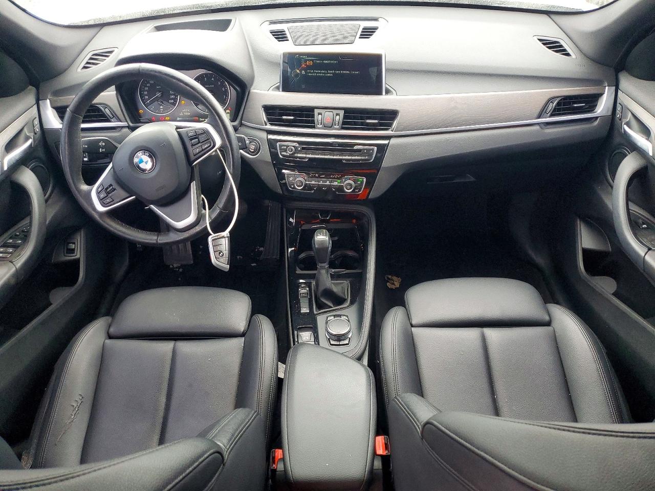 2016 BMW X1 XDRIVE28I photo 8