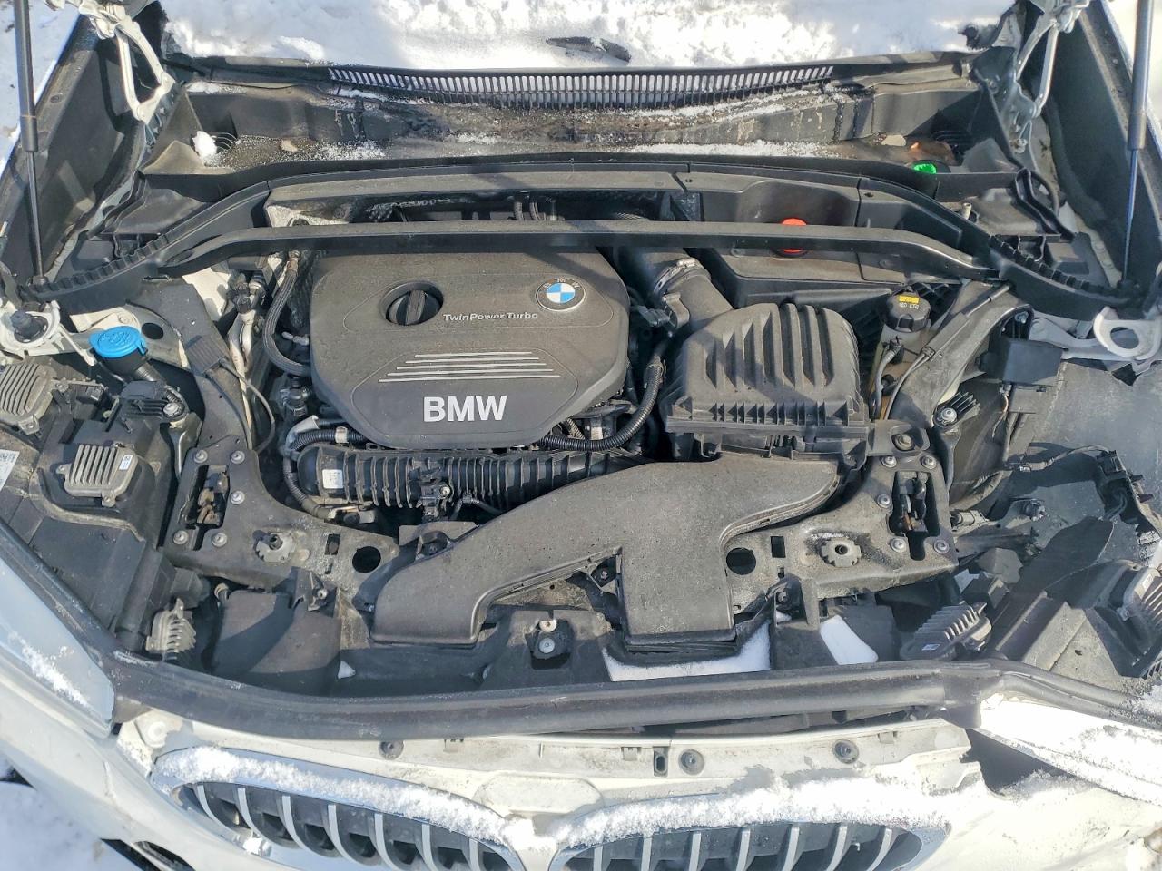 2016 BMW X1 XDRIVE28I photo 11