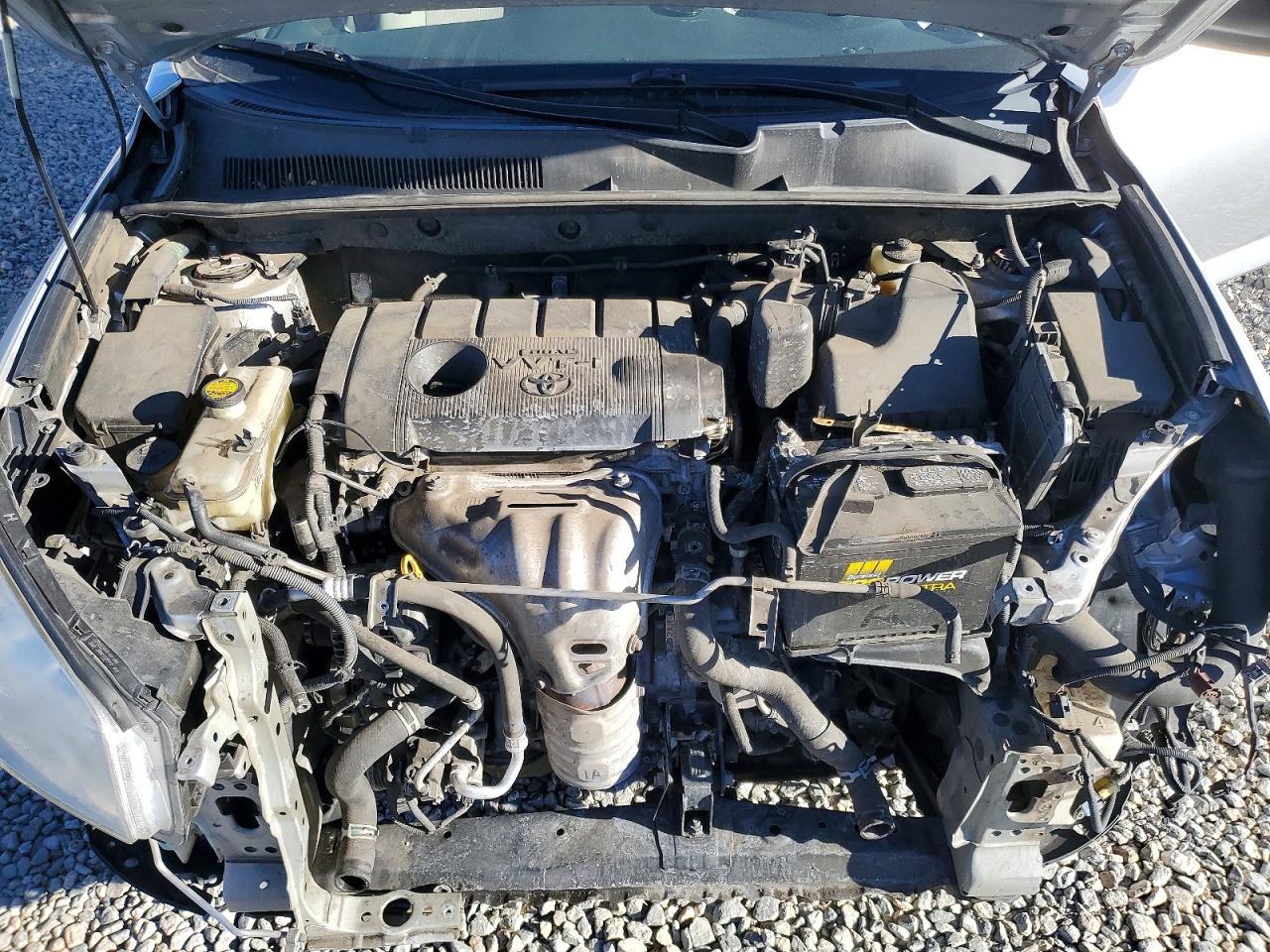 2011 TOYOTA RAV4 photo 12