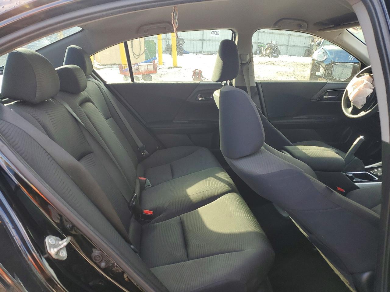 2016 HONDA ACCORD LX photo 10
