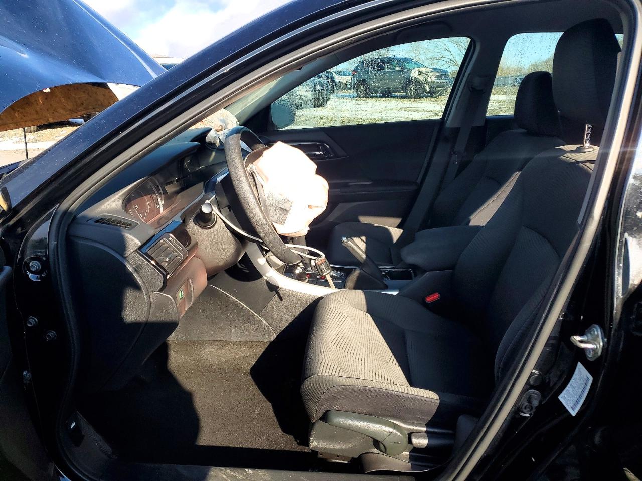 2016 HONDA ACCORD LX photo 7