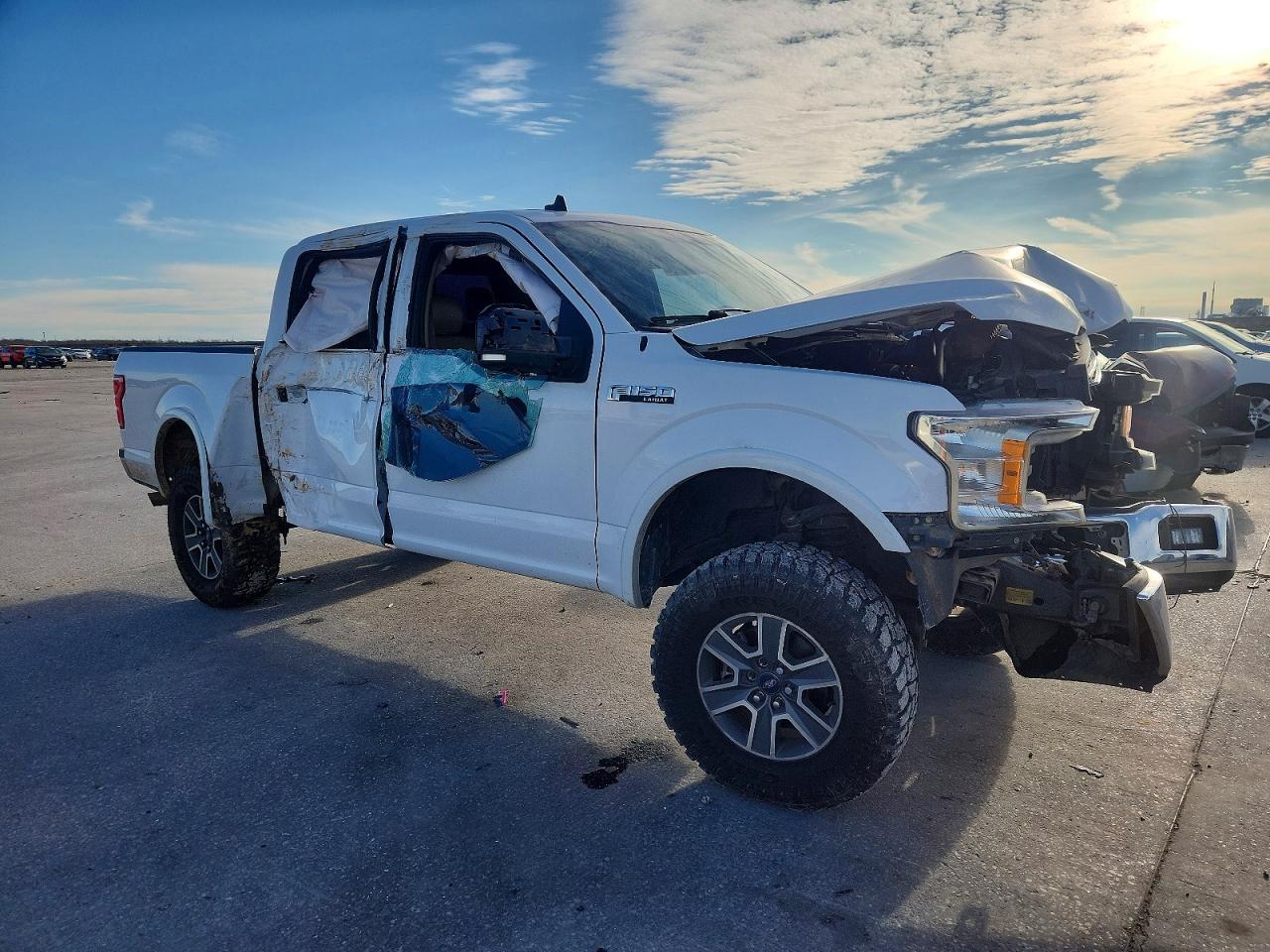 2019 FORD F150 SUPERCREW photo 4